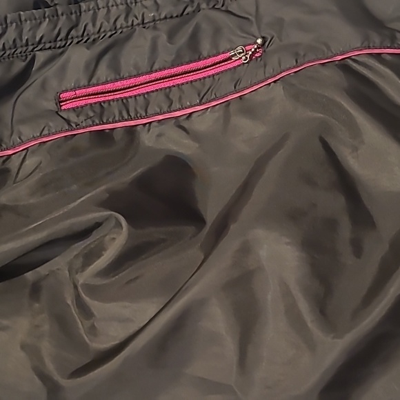 metaphor black coat - Picture 3 of 5